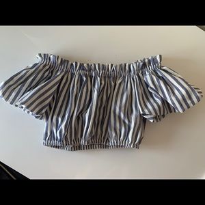 Pull and bear crop top